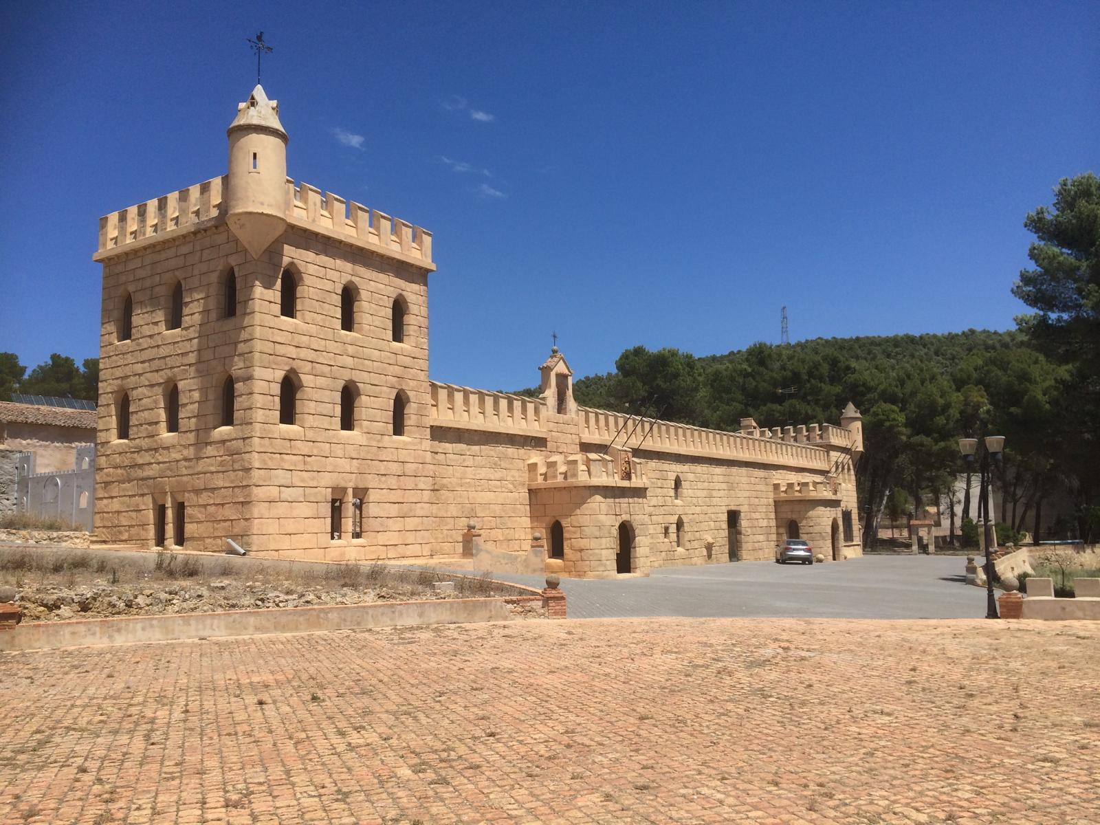 Castillo de Torre Tallada visto desde el aire